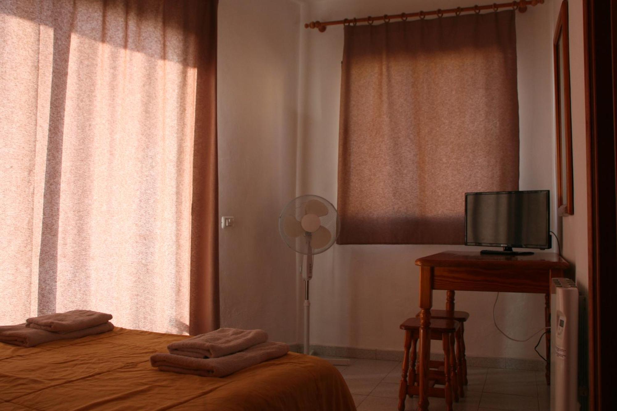 La Palma Hostel By Pension Central Fuencaliente de la Palma Pokoj fotografie